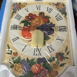 NEW In Box!  Avon 2000 Country Wall Clock Fruit & Flowers
